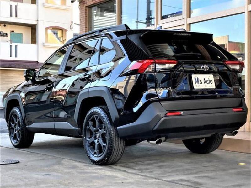 RAV4