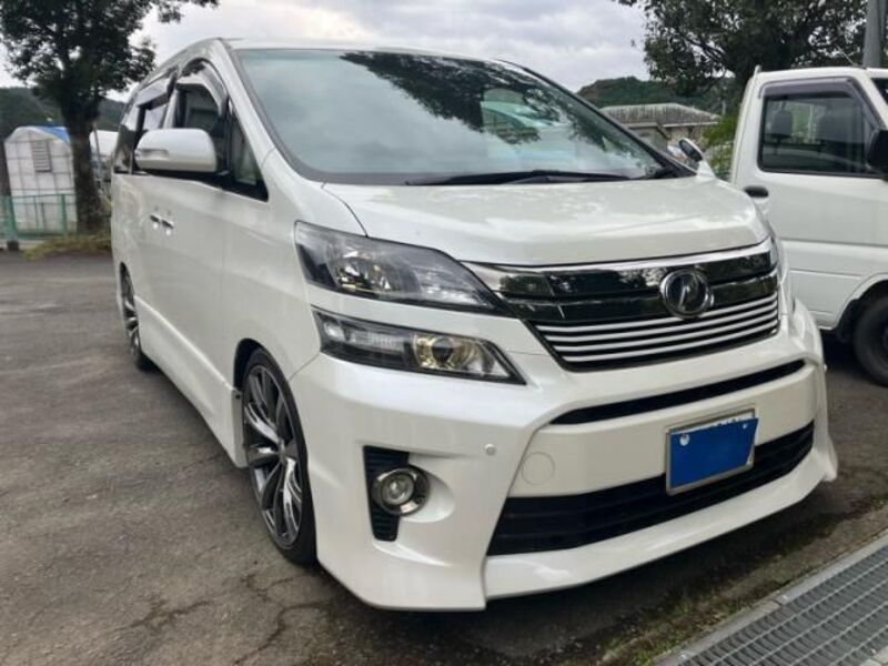 VELLFIRE-0