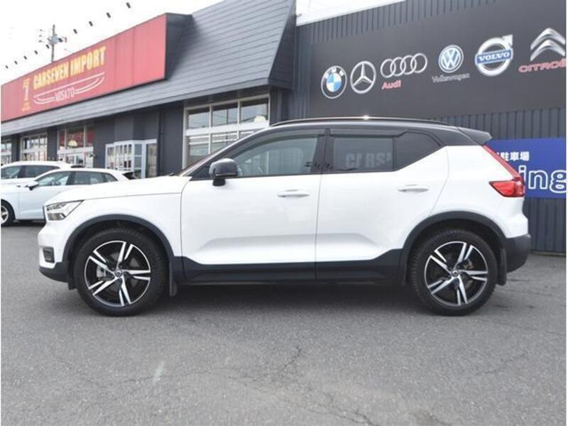 XC40