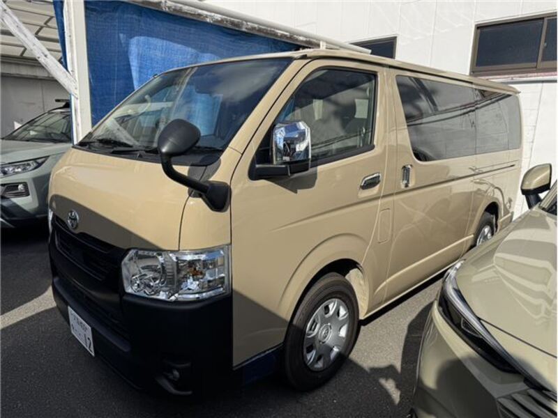 HIACE VAN