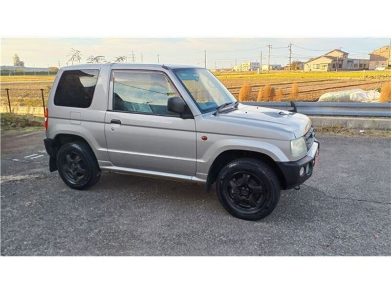 PAJERO MINI
