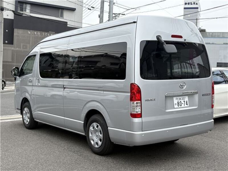 HIACE