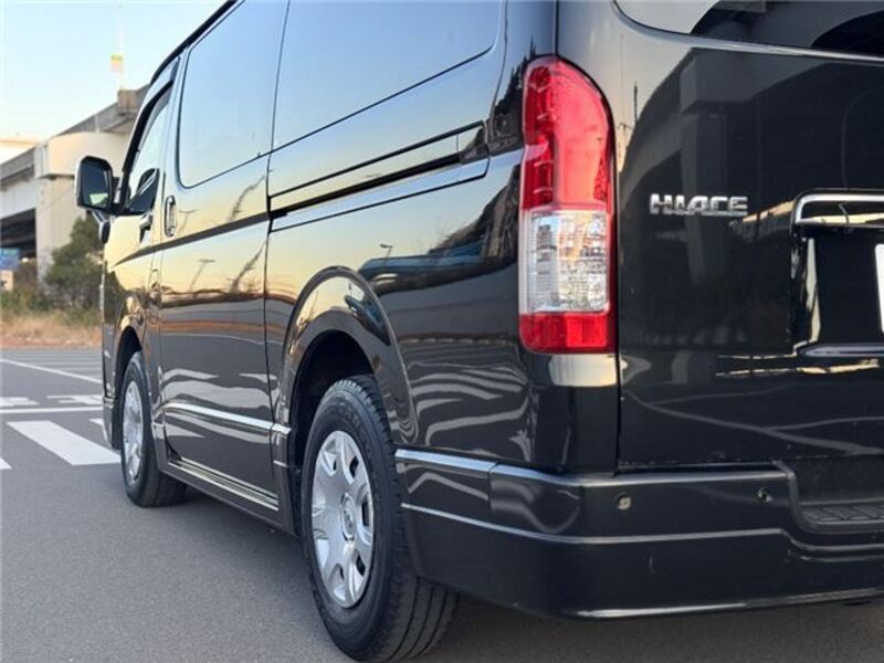 HIACE VAN