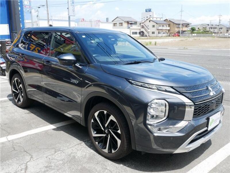 MITSUBISHI OUTLANDER PHEV