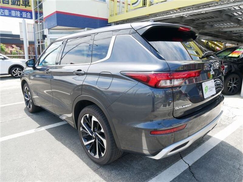 OUTLANDER PHEV