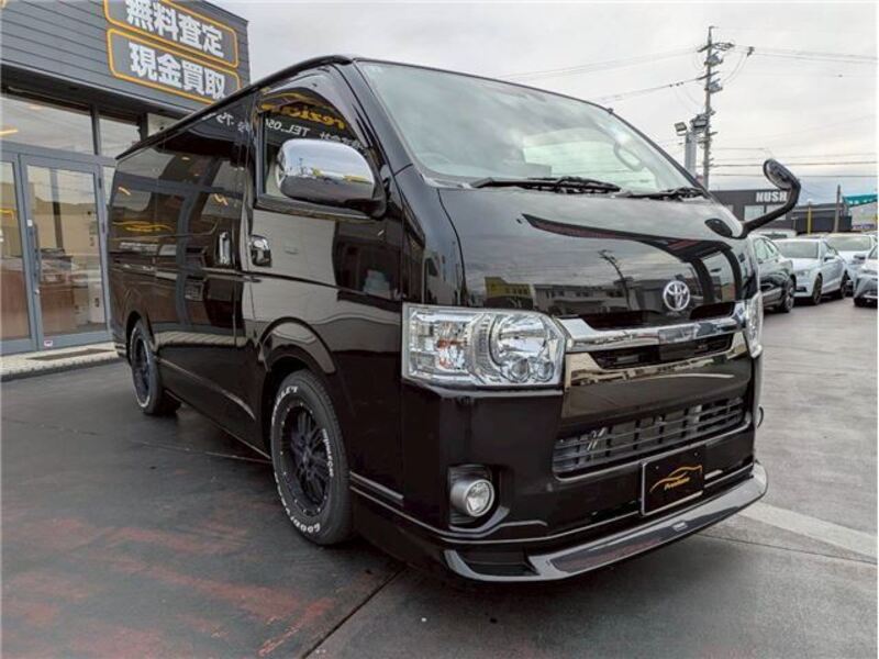 HIACE VAN