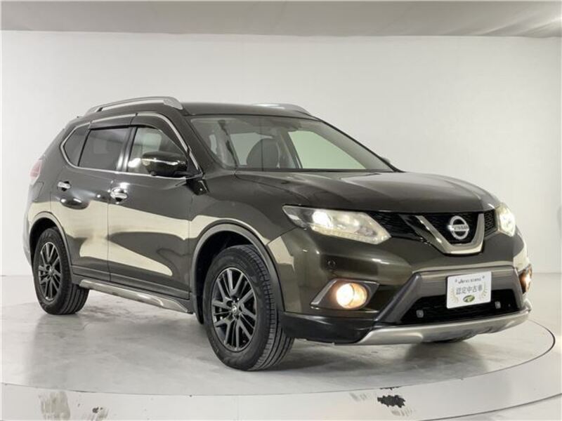 X-TRAIL
