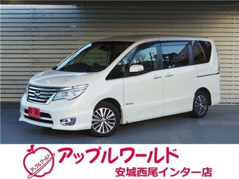 NISSAN SERENA
