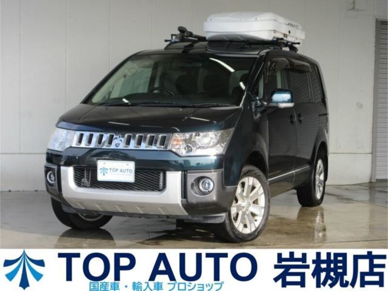 MITSUBISHI DELICA D5