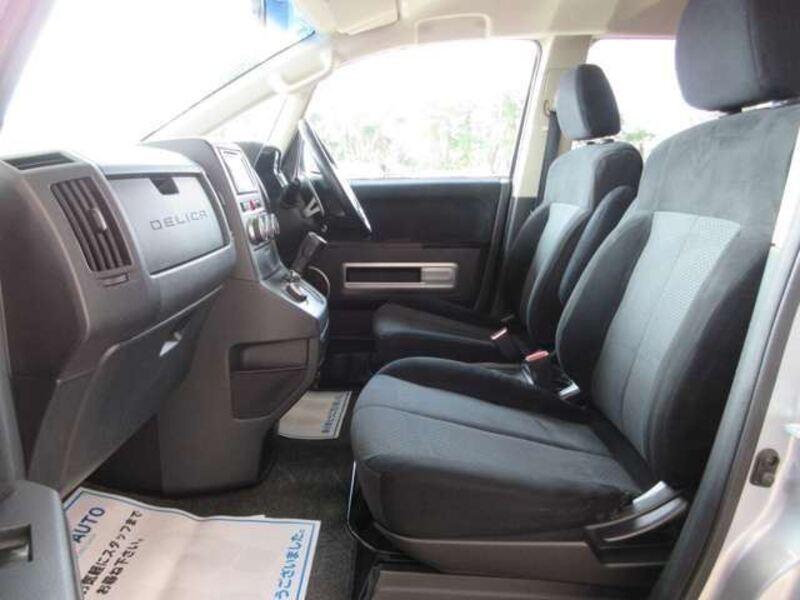 DELICA D5