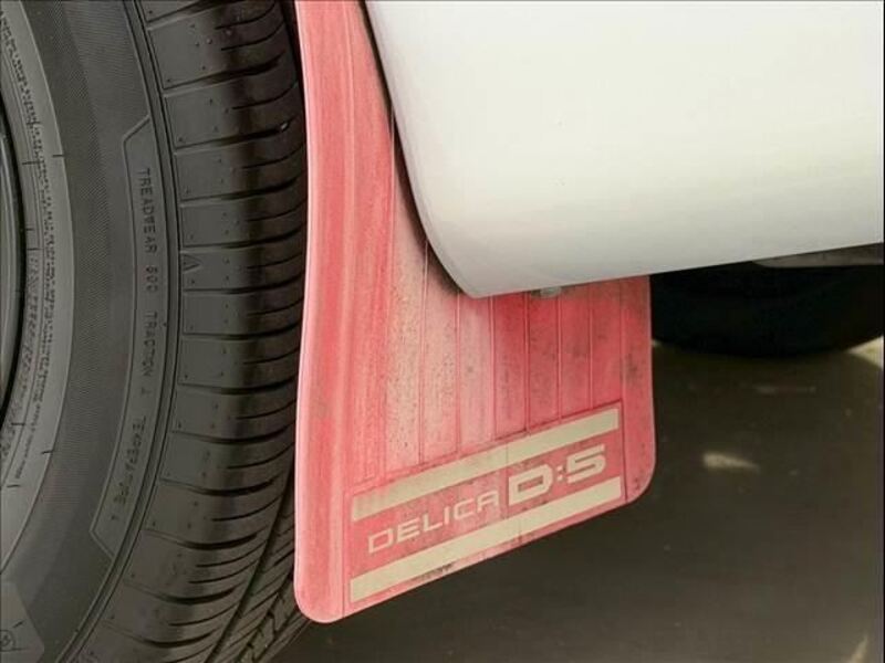 DELICA D5
