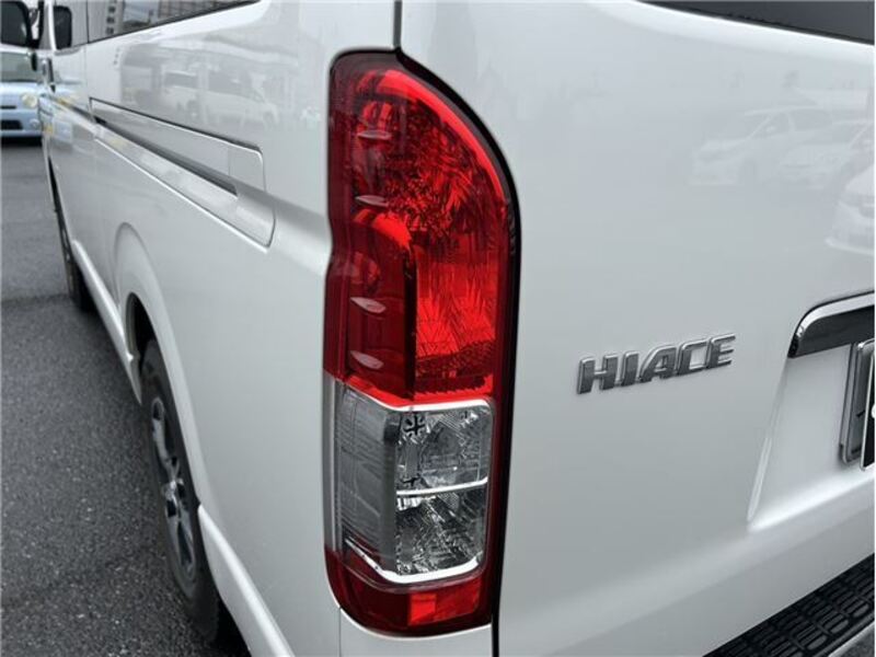 HIACE VAN