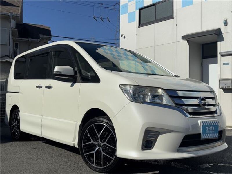 NISSAN SERENA