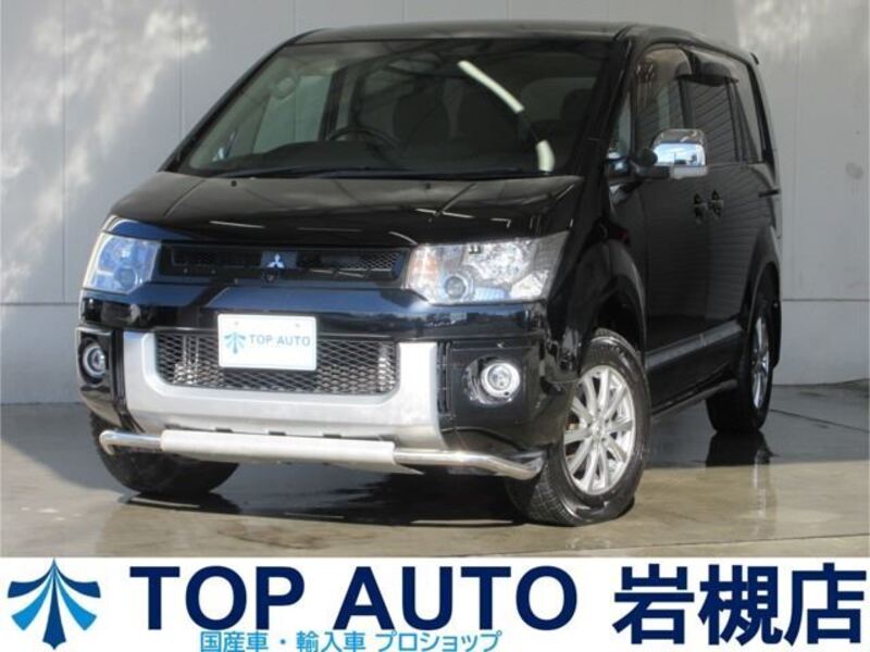 MITSUBISHI DELICA D5