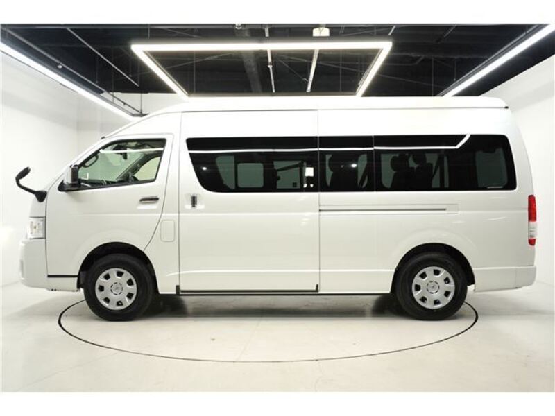 HIACE