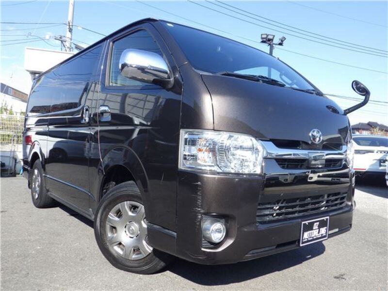 HIACE VAN