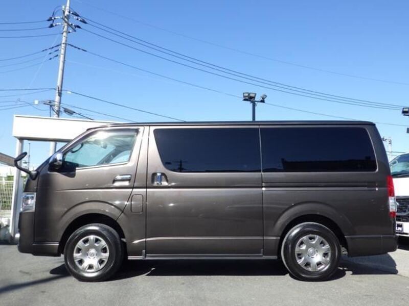 HIACE VAN