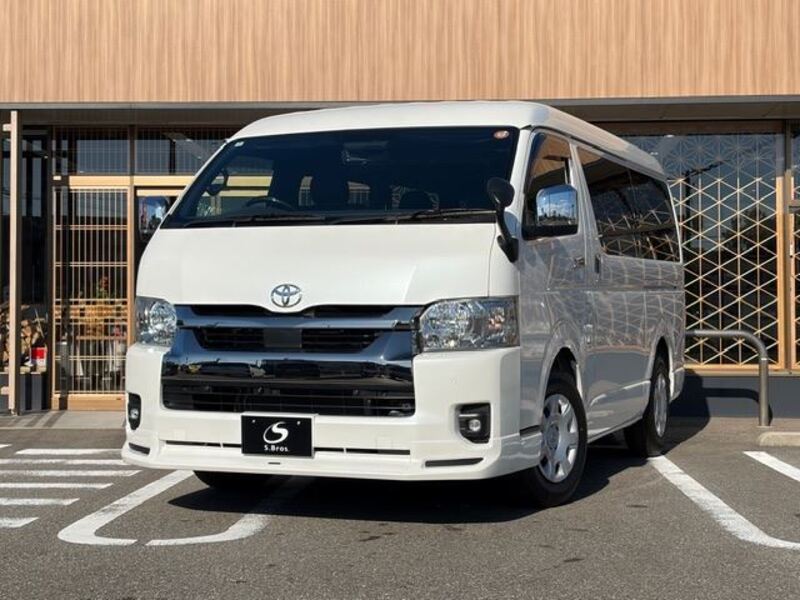 HIACE