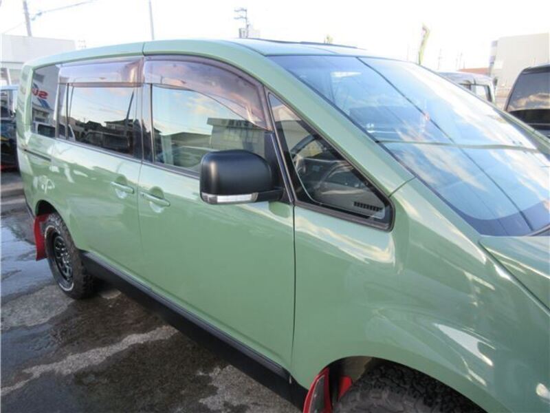 DELICA D5