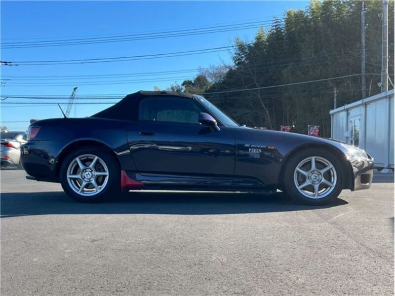 S2000