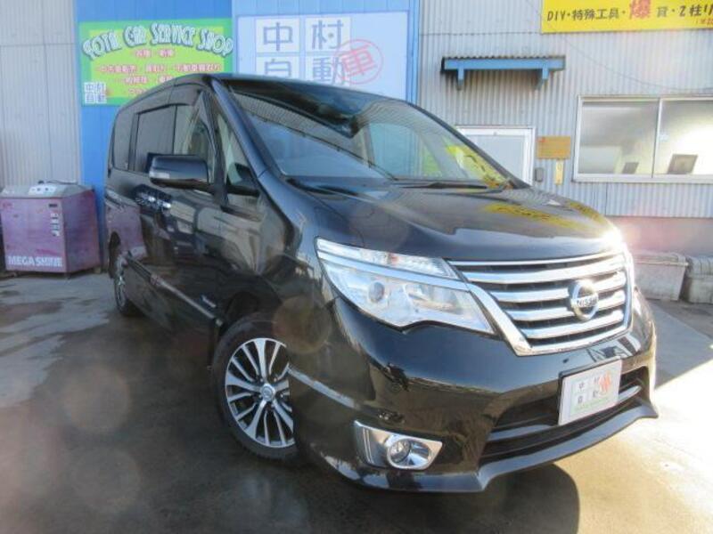NISSAN SERENA