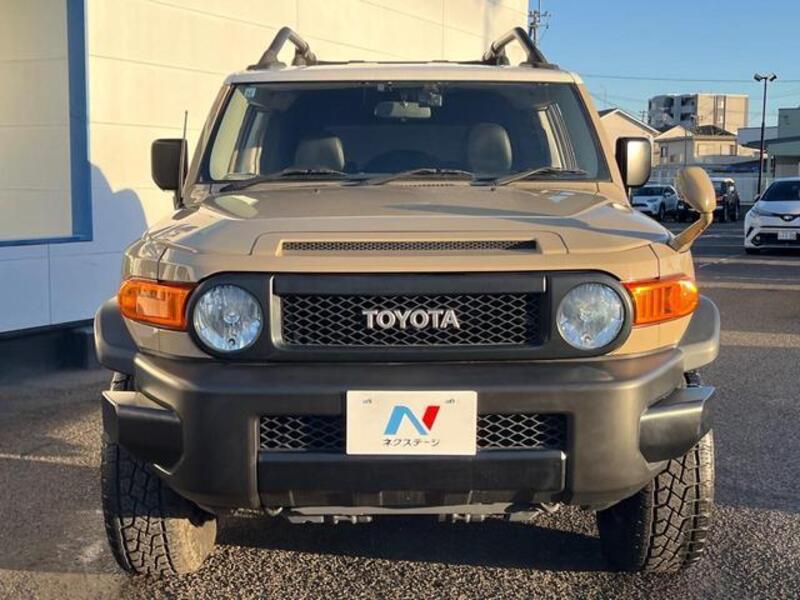 FJ CRUISER