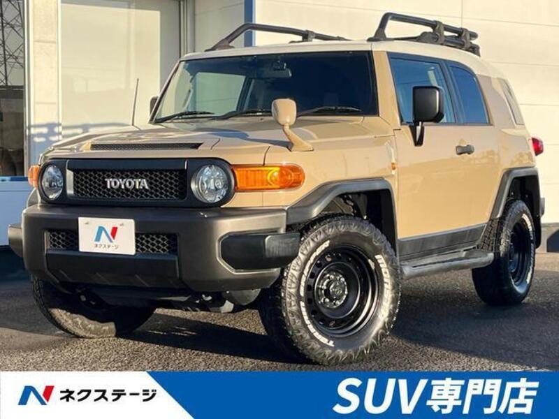 TOYOTA FJ CRUISER