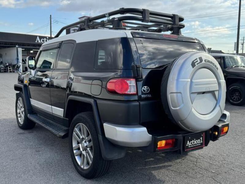 FJ CRUISER