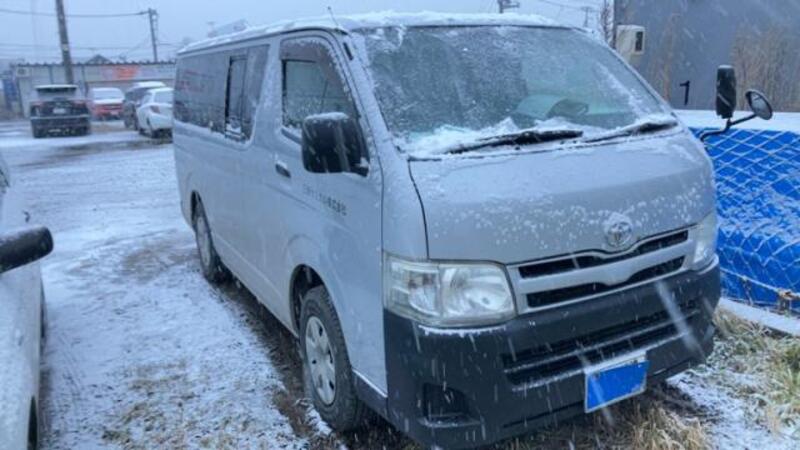 HIACE VAN