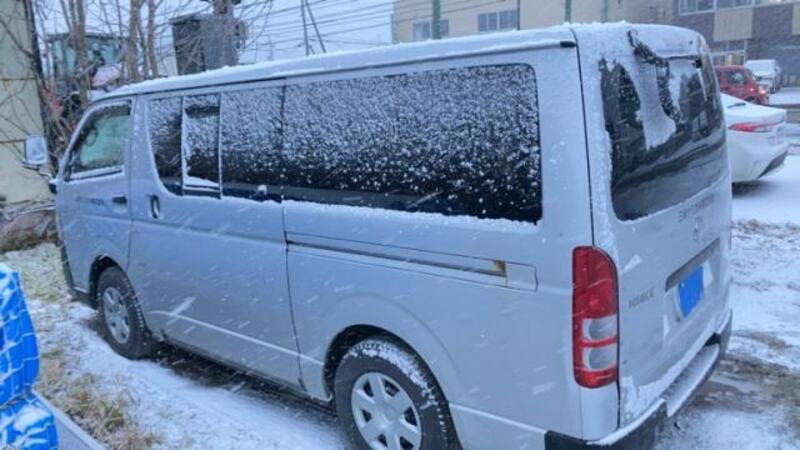 HIACE VAN