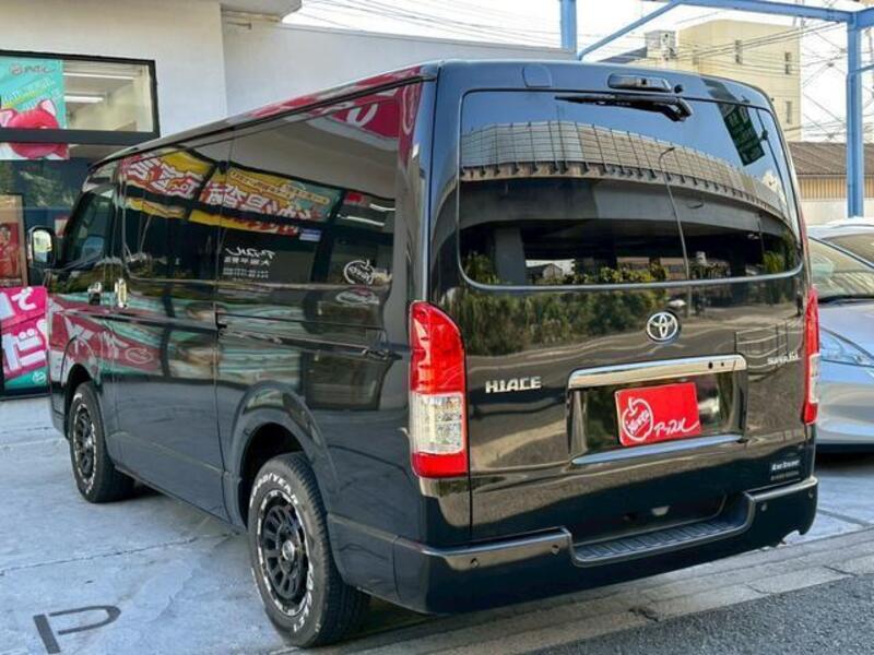 HIACE VAN