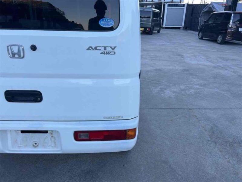 ACTY VAN