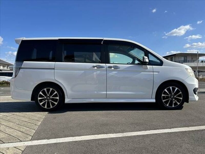 STEPWAGON SPADA