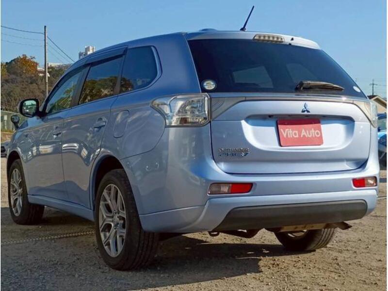OUTLANDER PHEV
