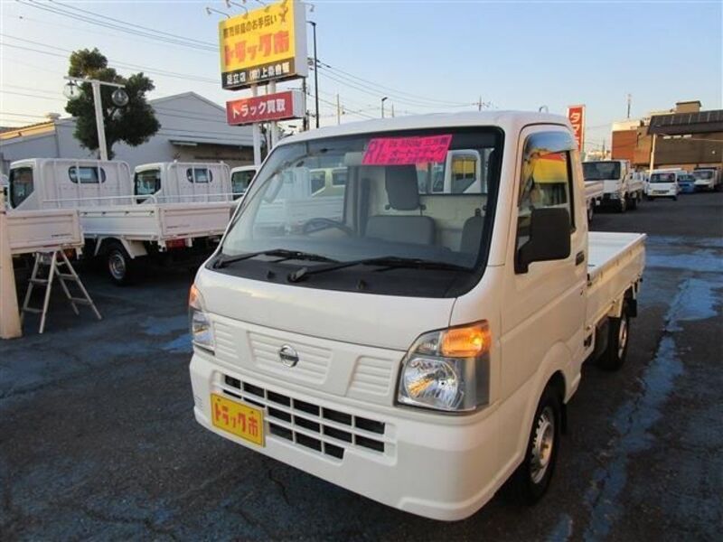 NISSAN NT100 CLIPPER