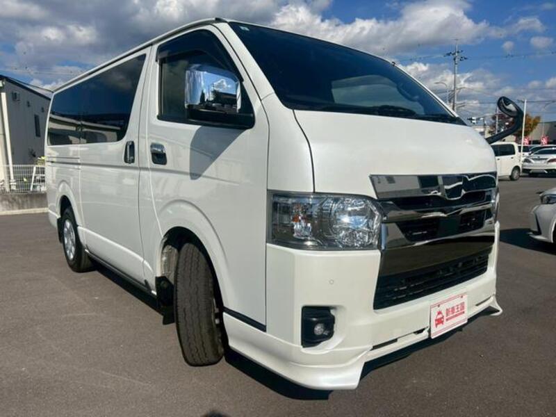 HIACE VAN