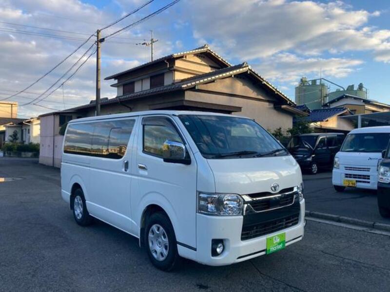 HIACE VAN