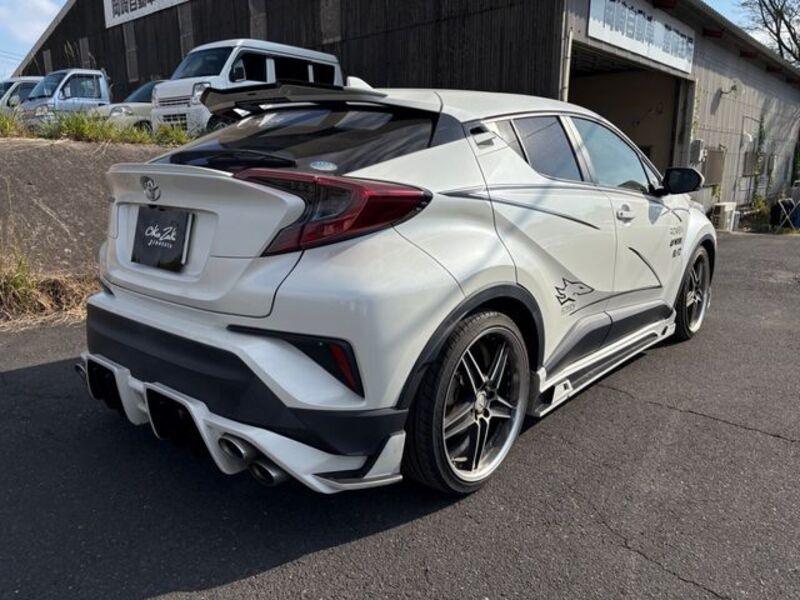 C-HR