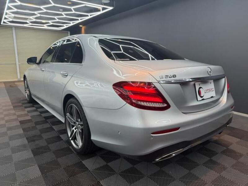 E-CLASS