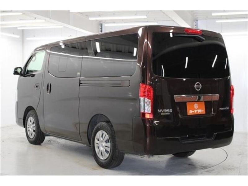 NV350 CARAVAN