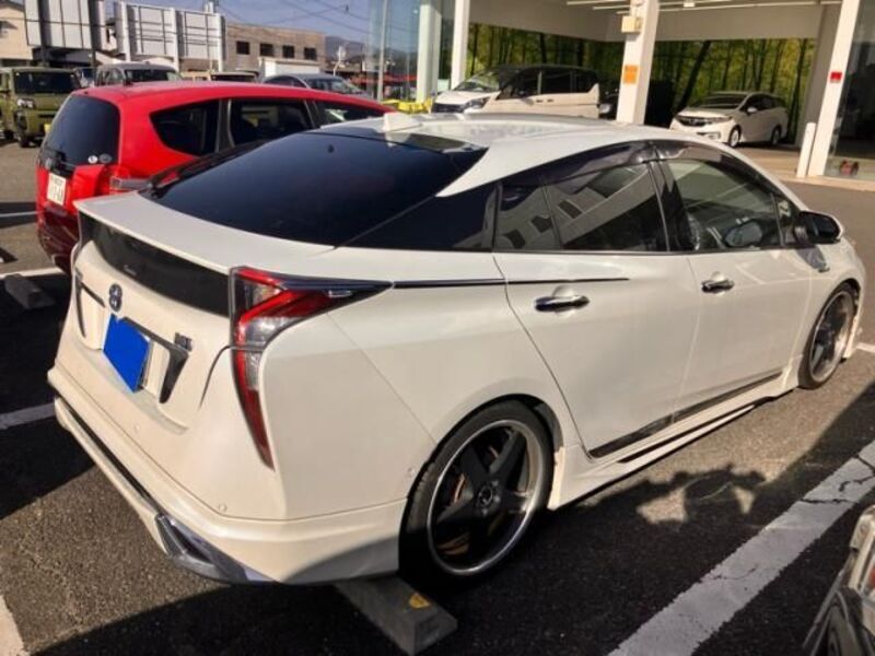 PRIUS