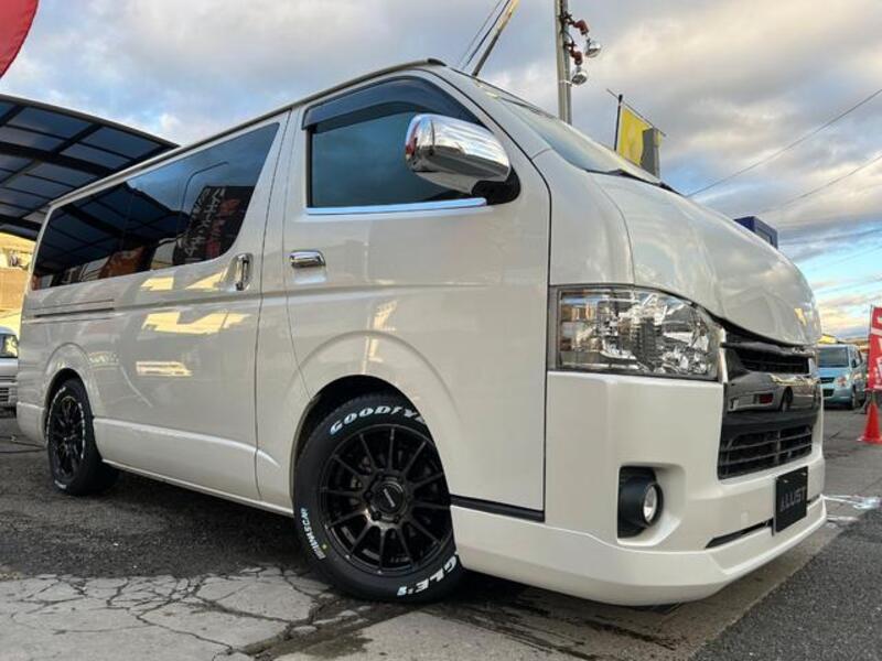 HIACE VAN