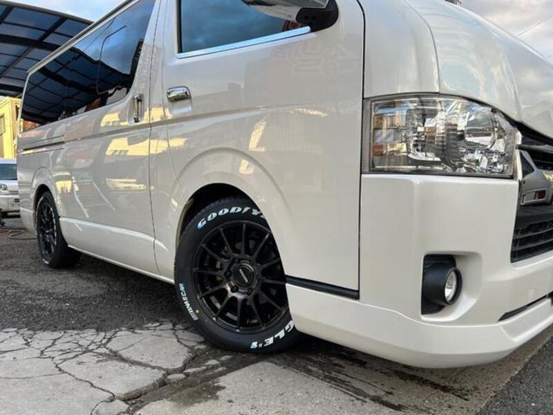 HIACE VAN