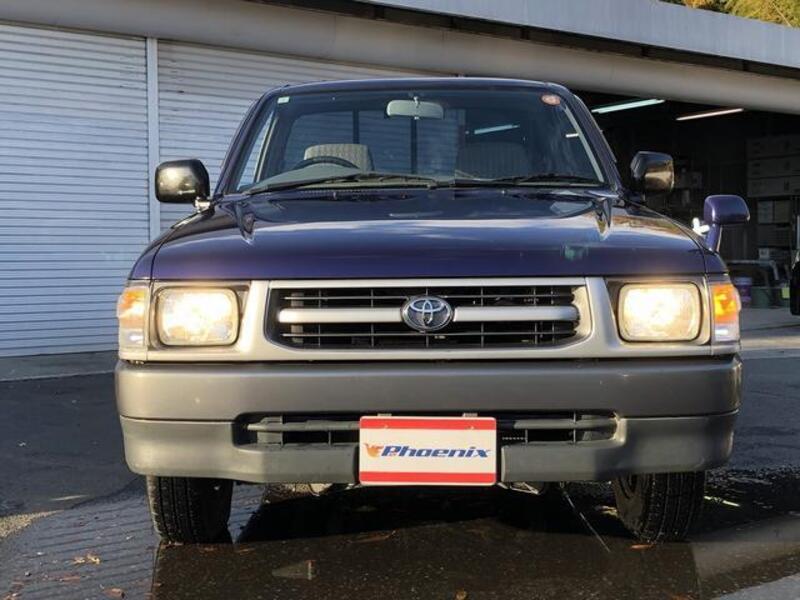 HILUX