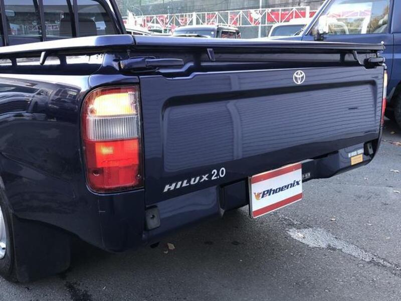 HILUX
