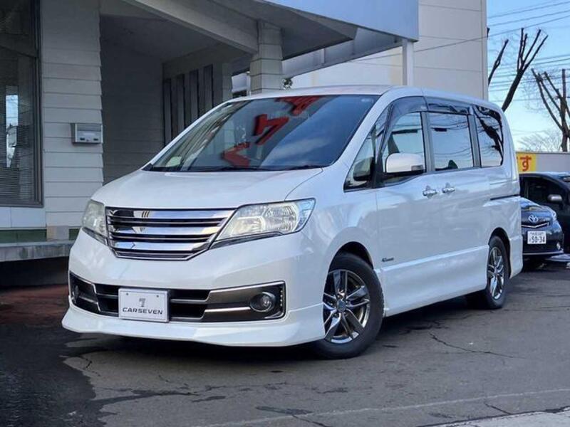 NISSAN SERENA