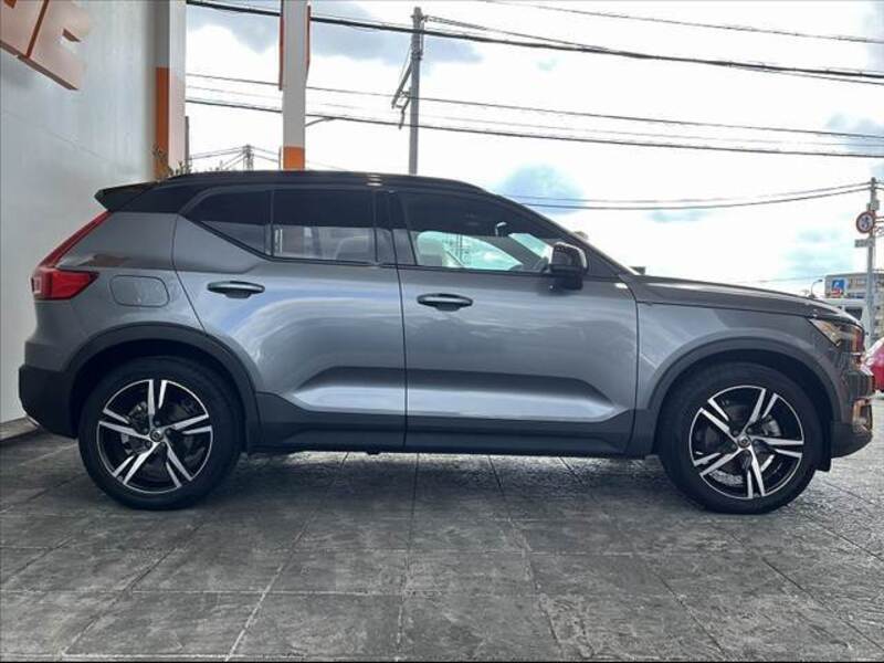 XC40