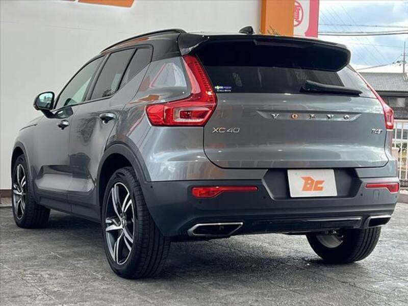 XC40