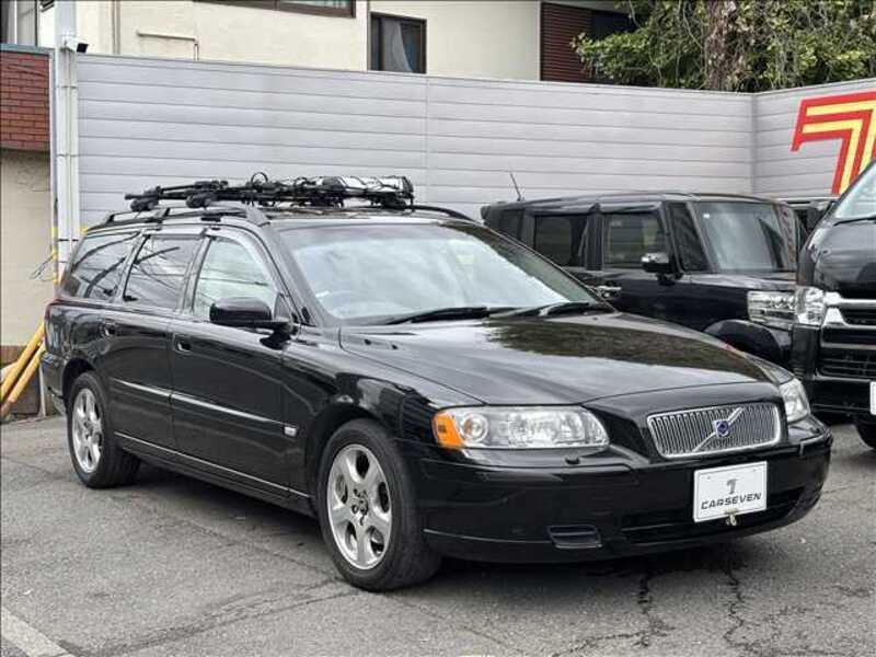 VOLVO V70