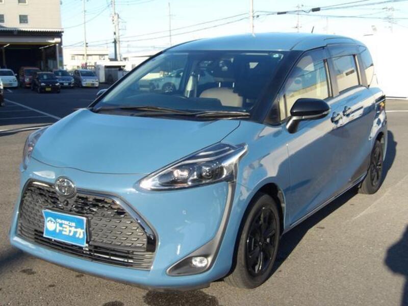 TOYOTA SIENTA